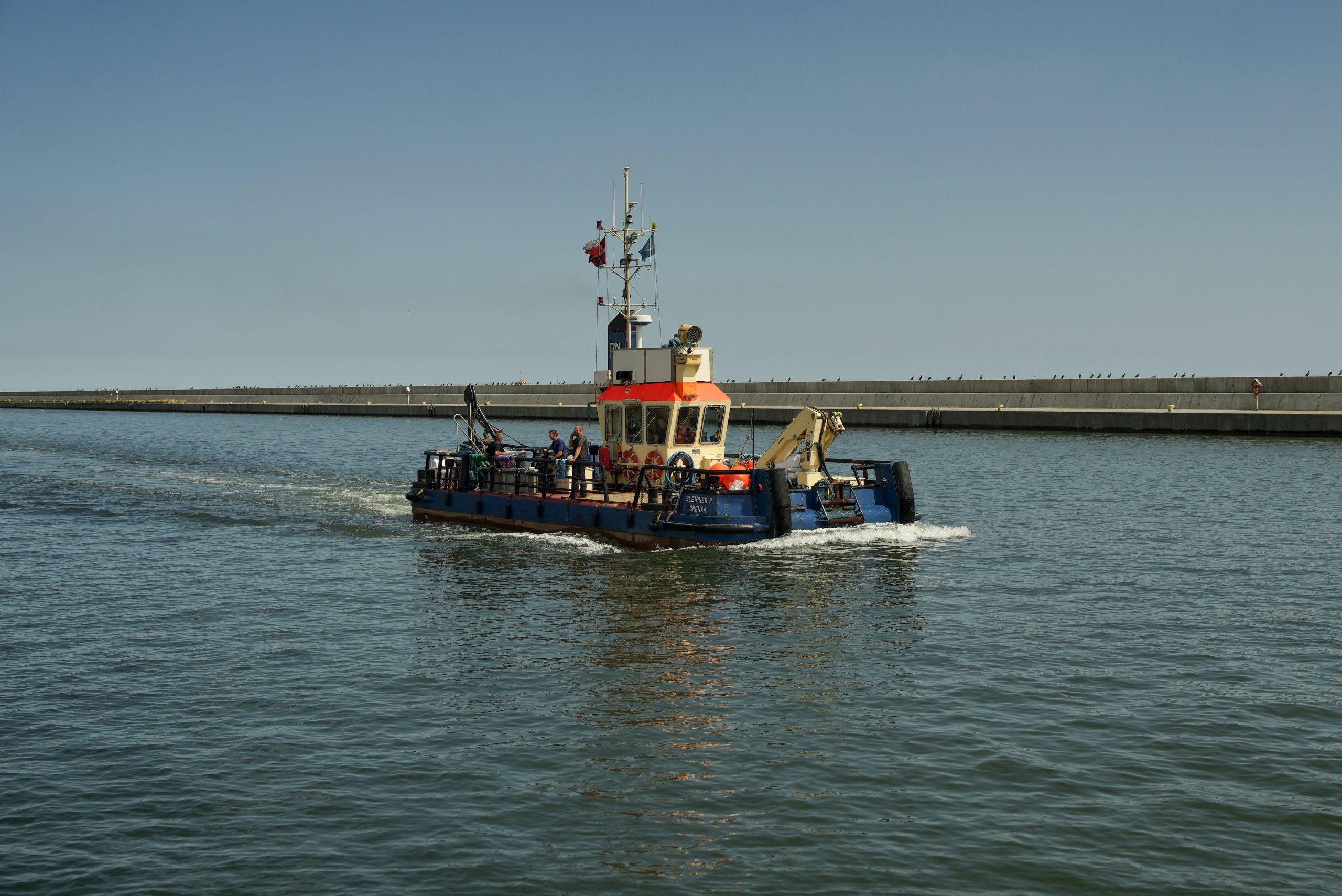 Labores de cubierta en buque de pesca
