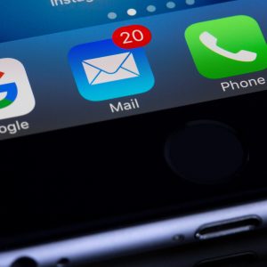 Sistema operativo, búsqueda de la información: internet/intranet y correo electrónico